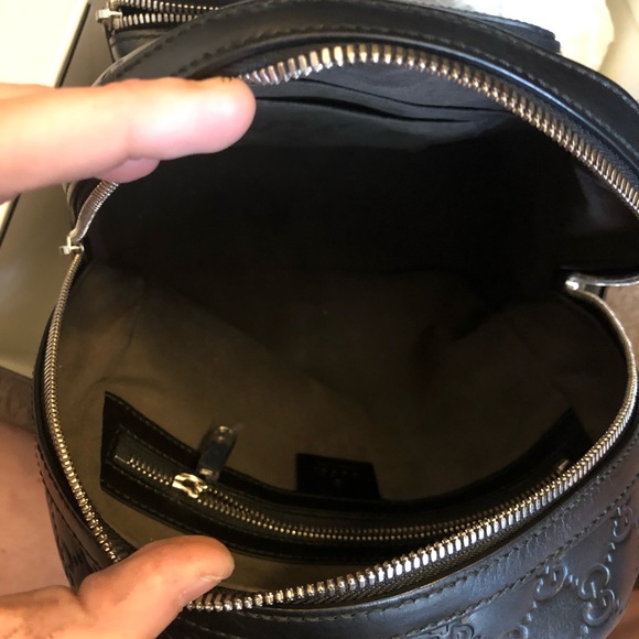 Gucci small back pack and wallet - Picture 10 of 11